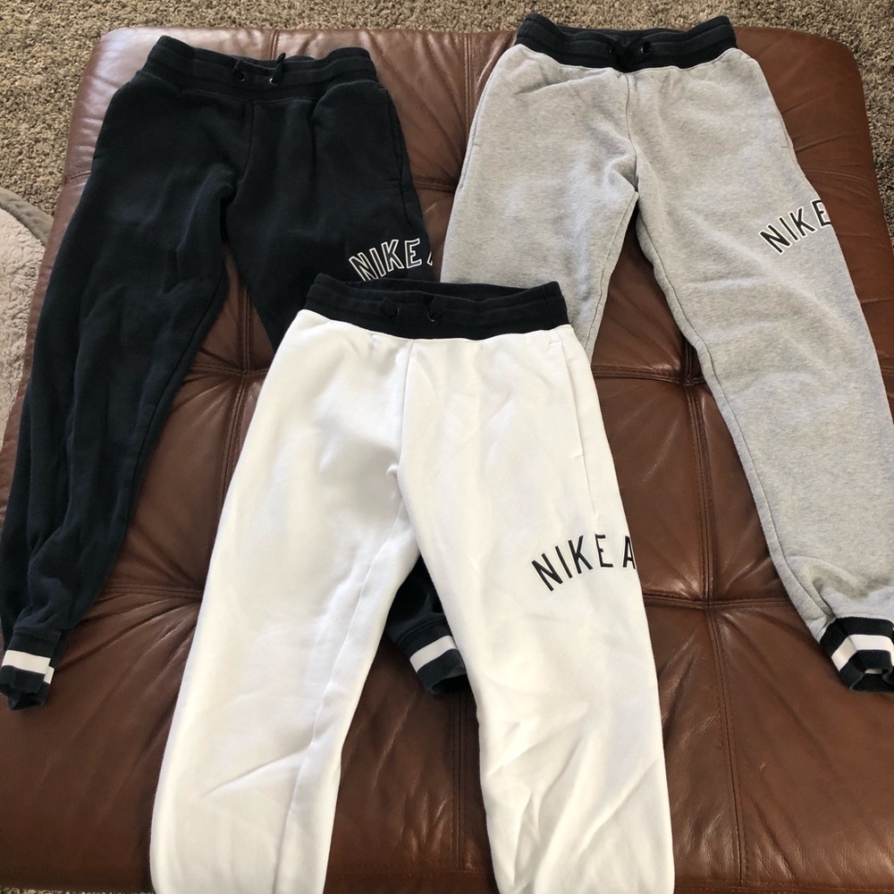 Nike athletic, sweat pants. Boys youth.